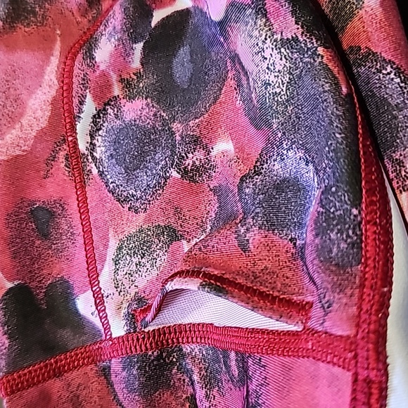 Lululemon Athletic Leggings - Picture 8 of 8